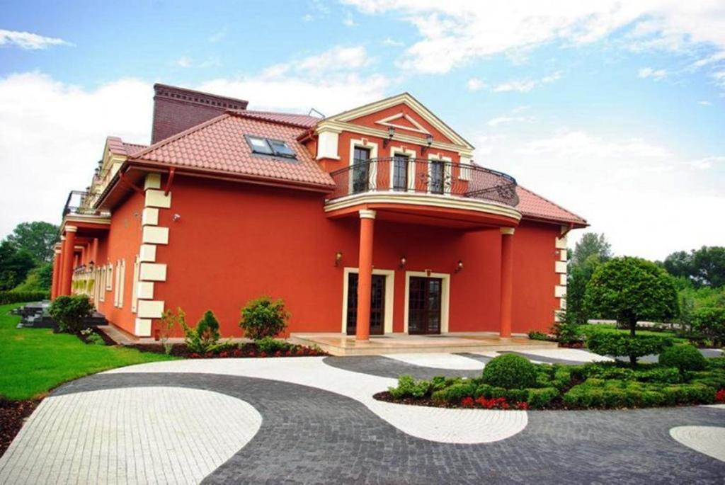 Hotel Milord Пултуск Экстерьер фото